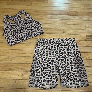 Fabletics On The Go Powerhold Set